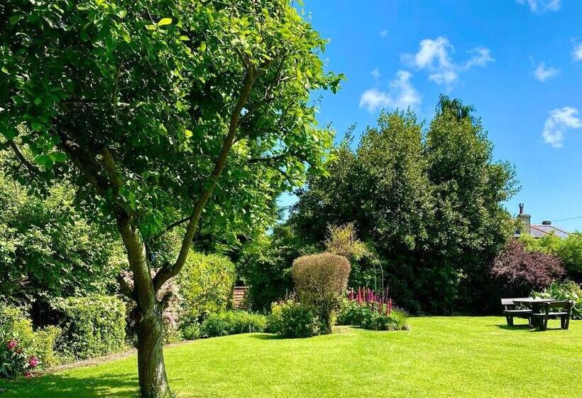 Bed and Breakfast Ruswarp Hall Whitby