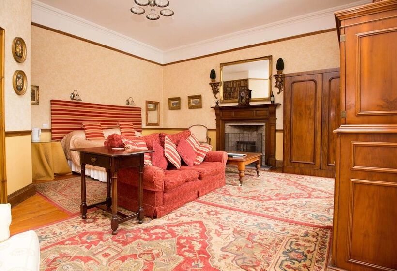 צימר The Old Priory Guesthouse