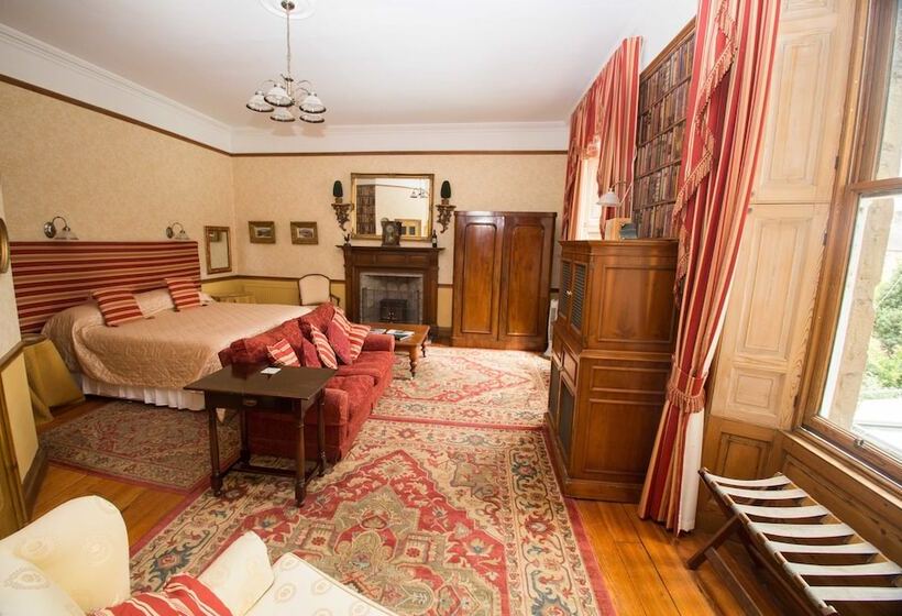 צימר The Old Priory Guesthouse