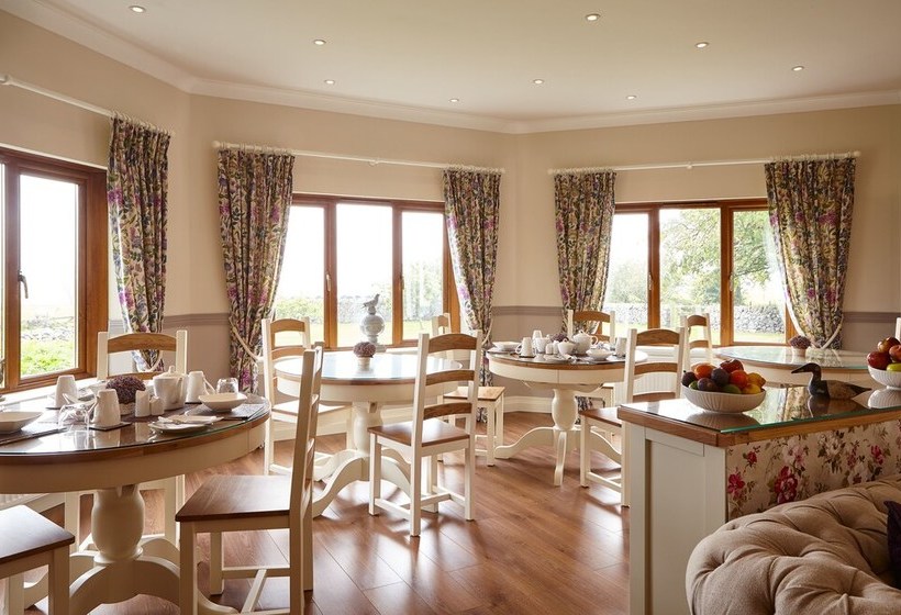 Bowhill Bed And Breakfast