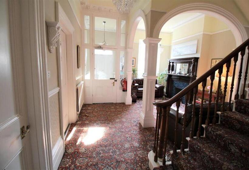 Chelston Dene Holiday Apartments