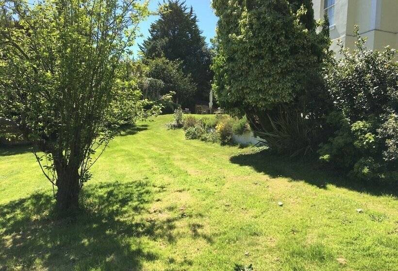 Chelston Dene Holiday Apartments