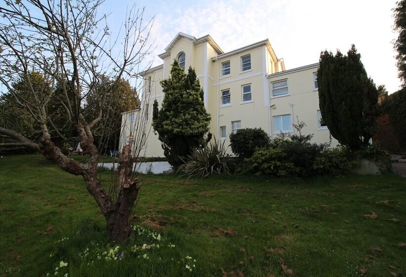 Chelston Dene Holiday Apartments