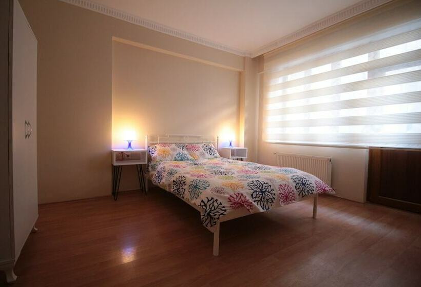 Deeps Hostel Eskişehir