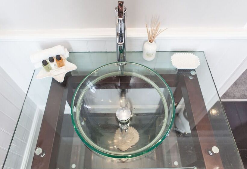 Headland House Luxury B&b