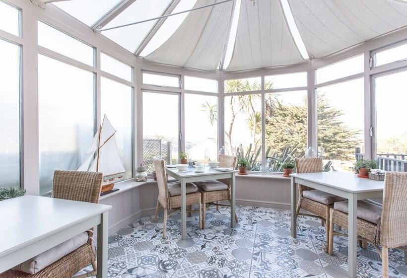 Headland House Luxury B&b