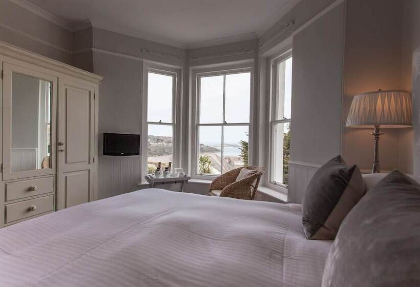 Headland House Luxury B&b