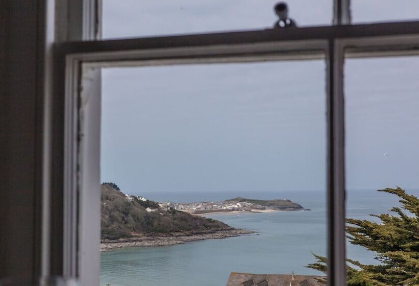 Headland House Luxury B&b
