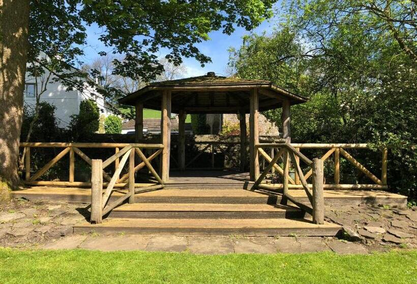 簡易ホテル Calf S Head