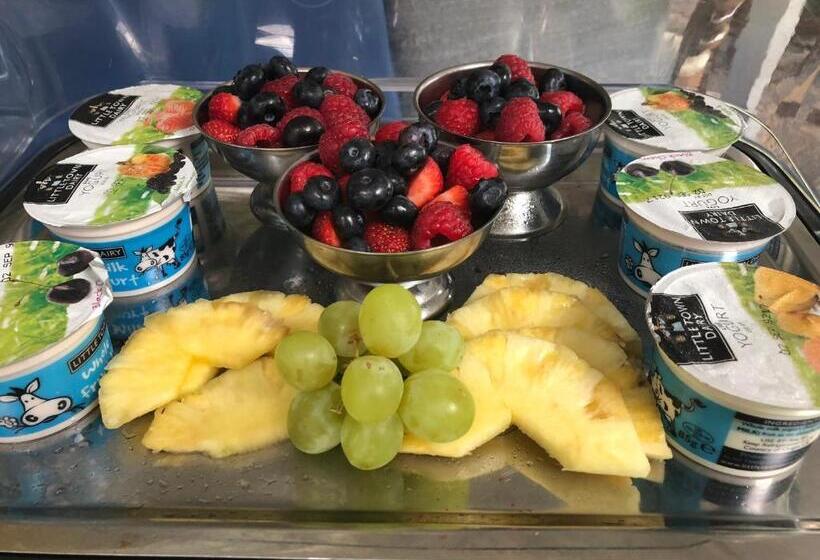 簡易ホテル Calf S Head