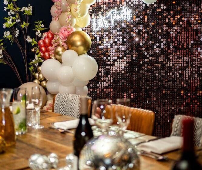 فندق فئة نجمة واحدة The Courthouse