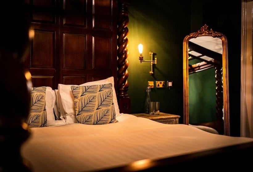 فندق فئة نجمة واحدة The Courthouse