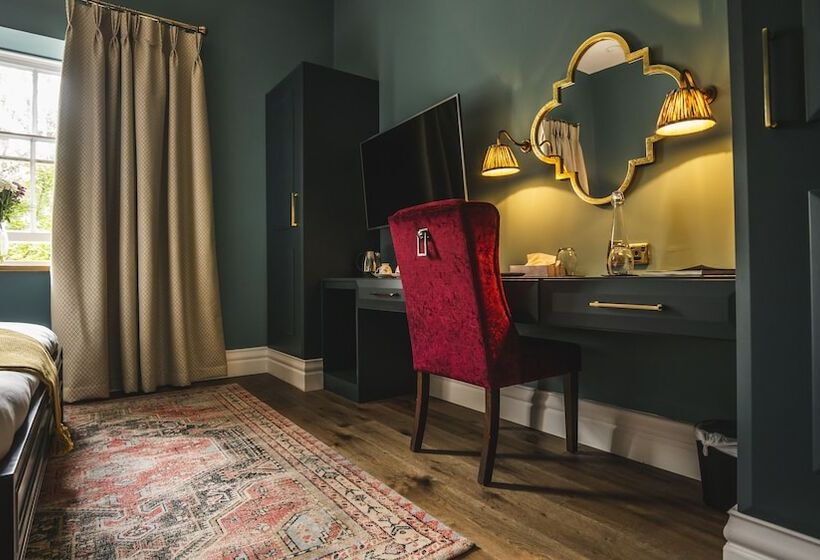 فندق فئة نجمة واحدة The Courthouse