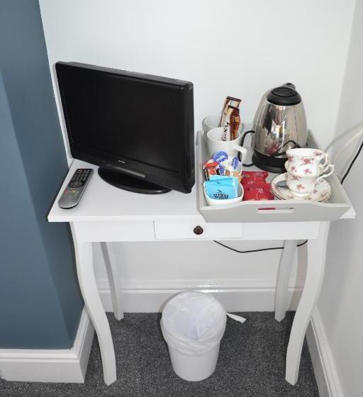 פונדק The Nags Head   Room Only Accommodation