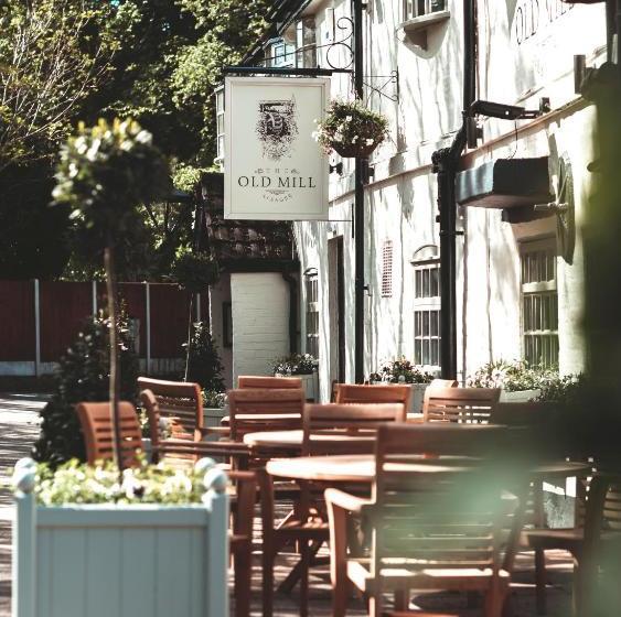 客栈  The Old Mill