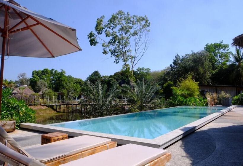 Отель Awana Villa Resort Yaonoi  Sha Extra Plus