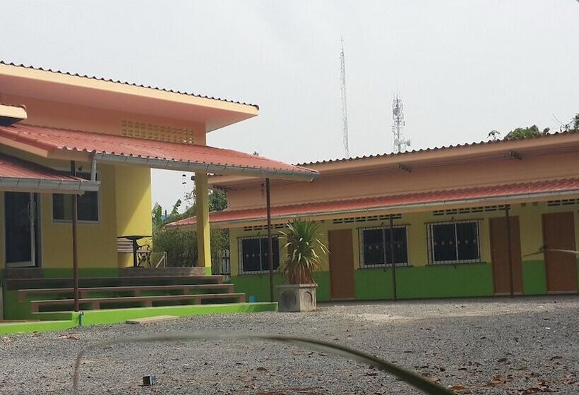 فندق Bansabai Raiwan Resort