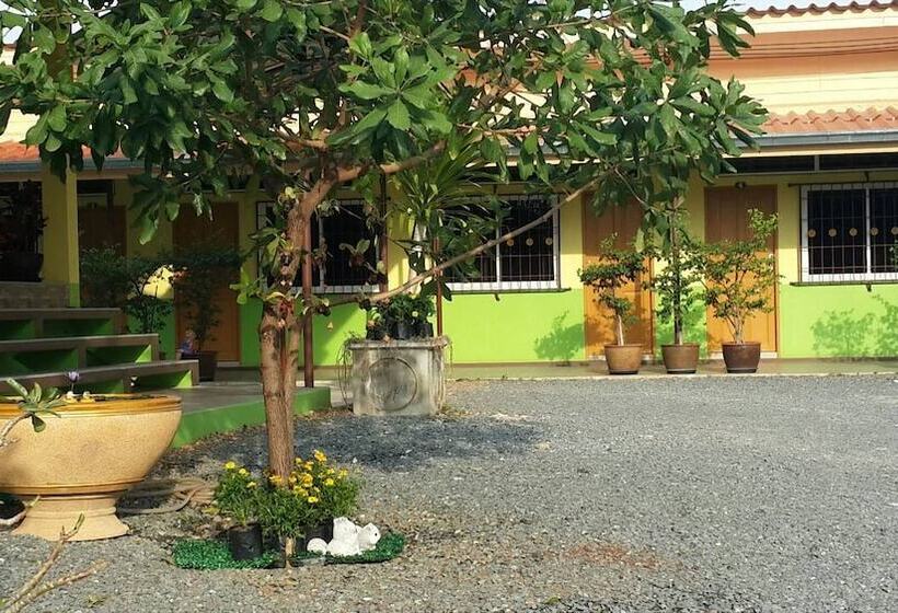 فندق Bansabai Raiwan Resort