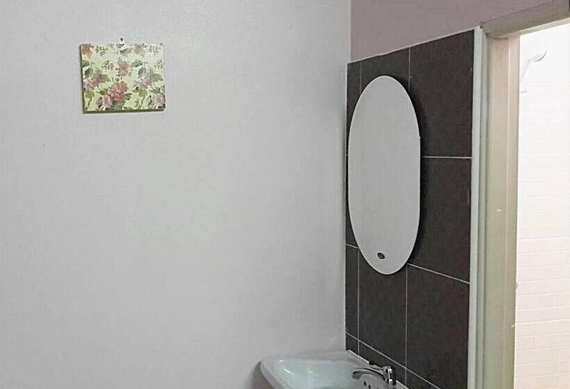 فندق Bansabai Raiwan Resort