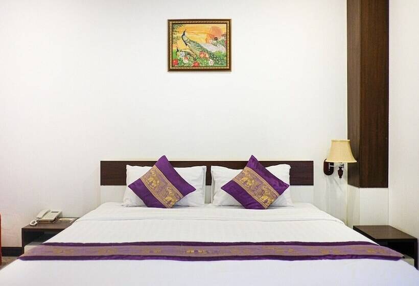 酒店 Chokdee Place