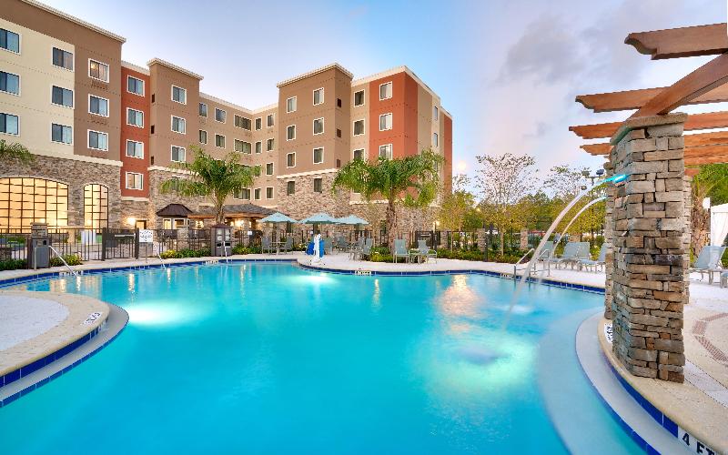 Отель Holiday Inn Express & Suites Gainesville I 75, An Ihg
