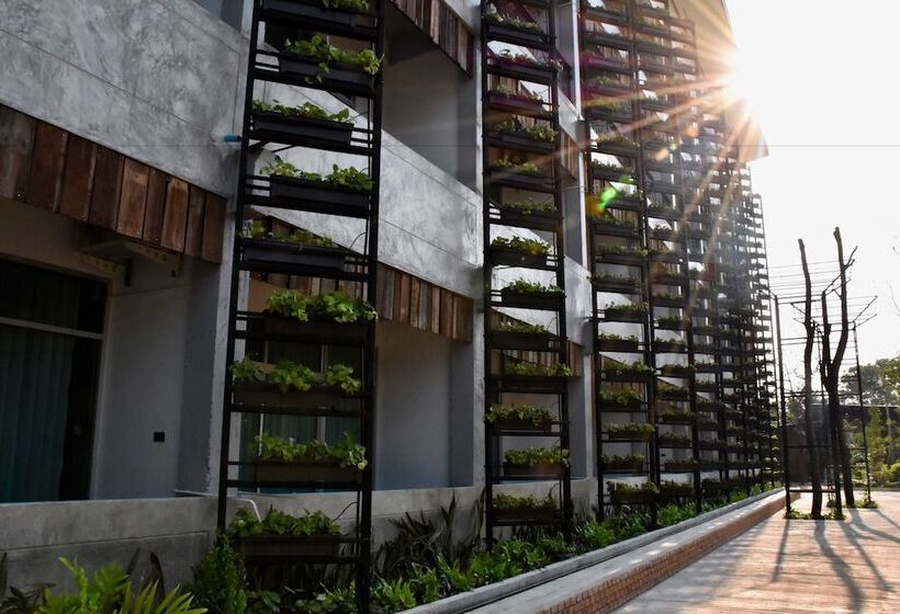 호텔 Hug Sakonnakhon