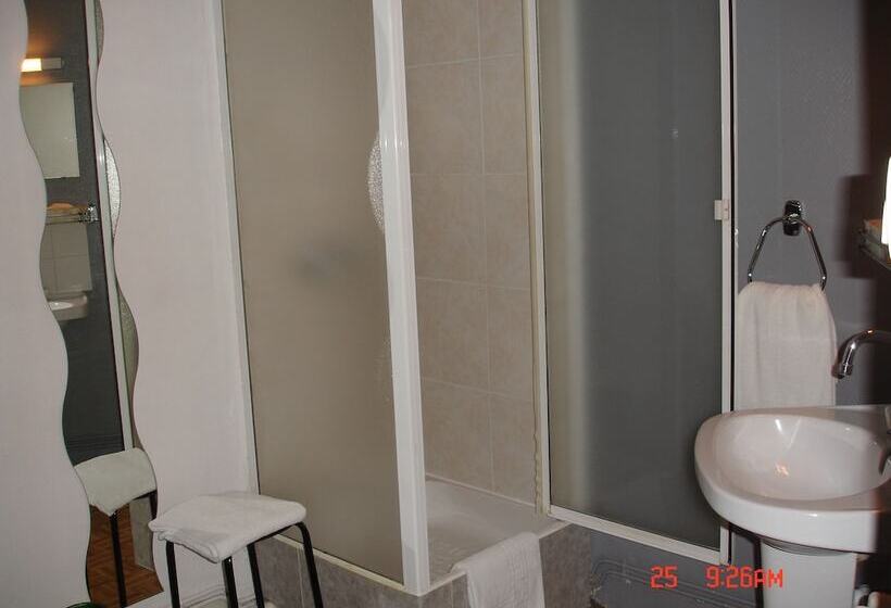 Отель Hôtel De La Marmotte