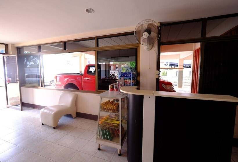 Отель Lp Apartment