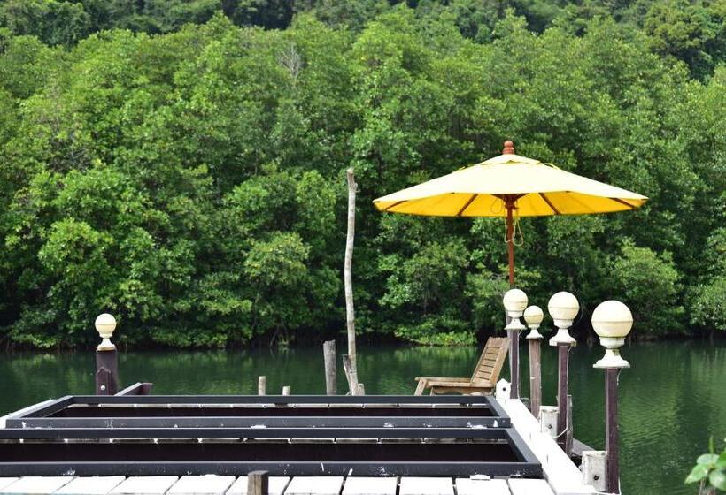 فندق Markhouse Bungalow Ko Kut