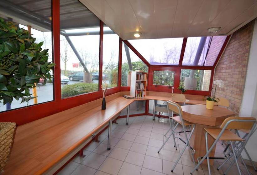 فندق Montempô Apparthôtel Cdg Goussainville