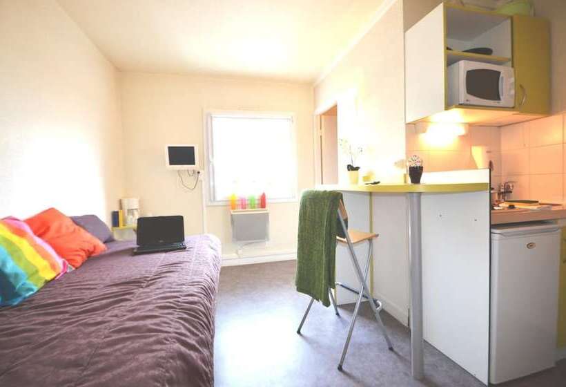 فندق Montempô Apparthôtel Cdg Goussainville