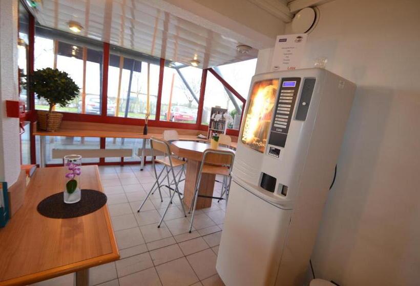 فندق Montempô Apparthôtel Cdg Goussainville