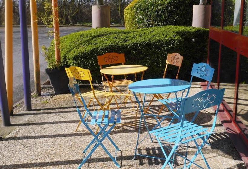 فندق Montempô Apparthôtel Cdg Goussainville