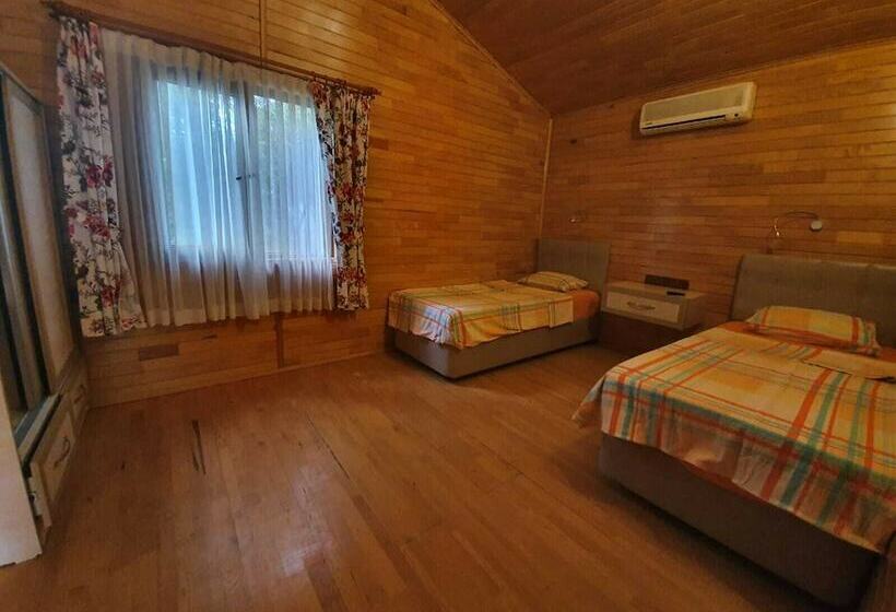 בית מלון כפרי Oblomov