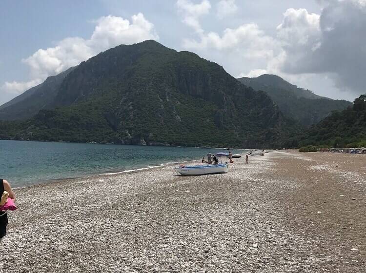 בית מלון כפרי Oblomov