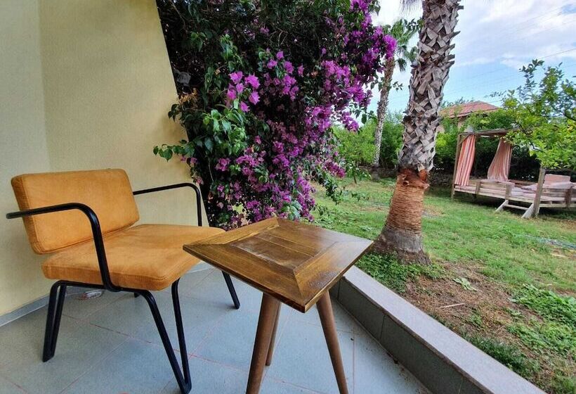 בית מלון כפרי Oblomov