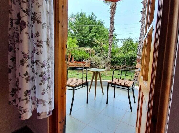 בית מלון כפרי Oblomov