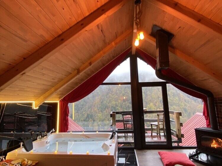 בית מלון כפרי Seyri Cennet Dag Evleri