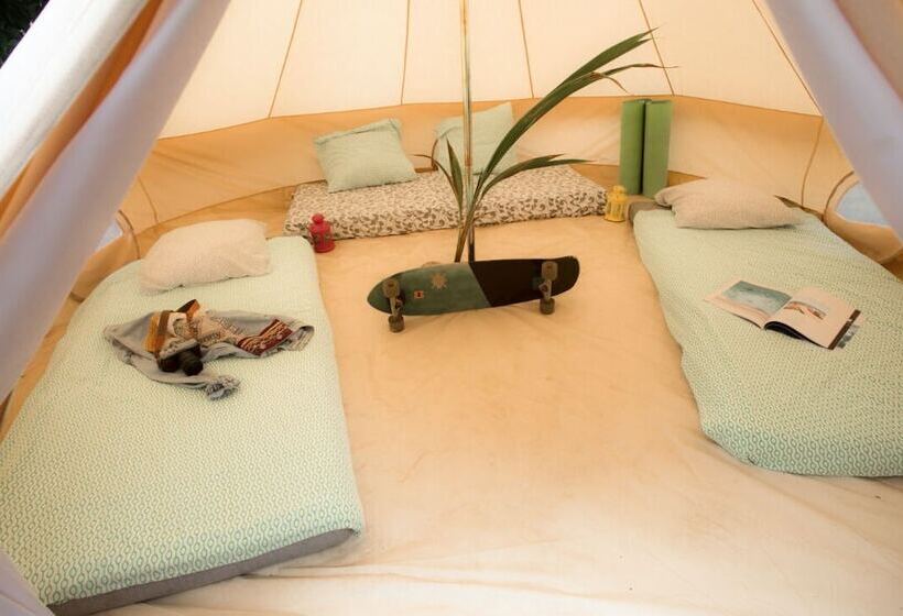 בית מלון כפרי Star Surf Camps Moliets