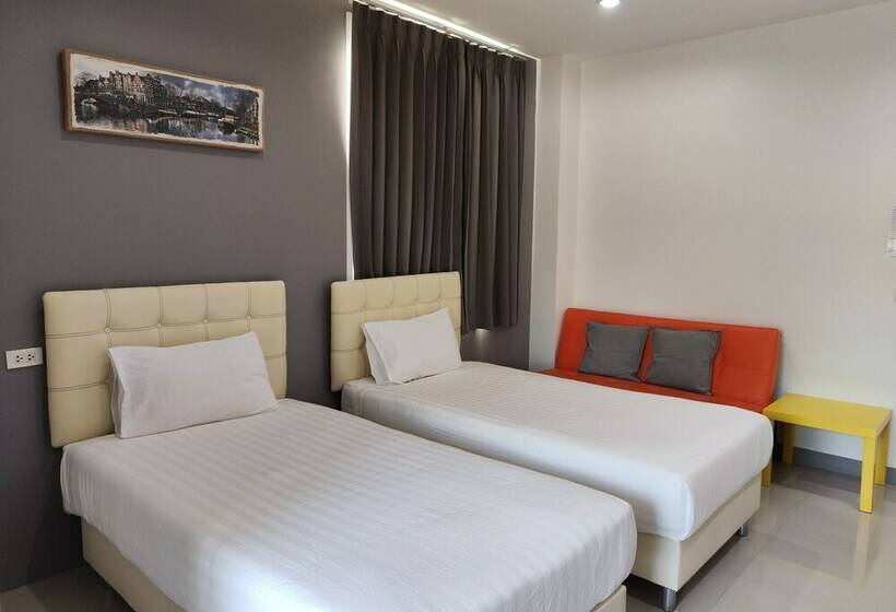 호텔 The Amber Mansion