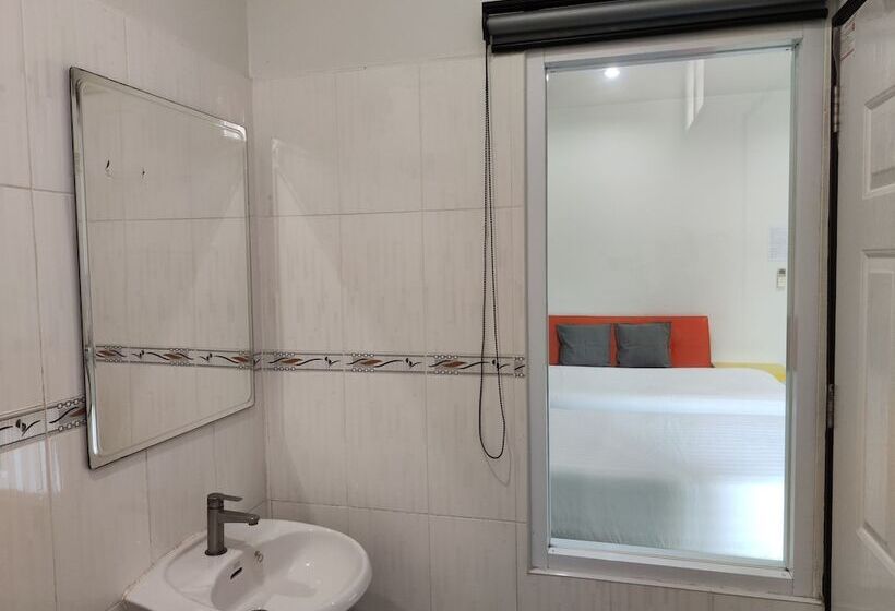 호텔 The Amber Mansion