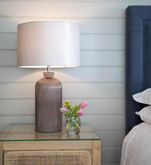 בית מלון כפרי The Crusoe