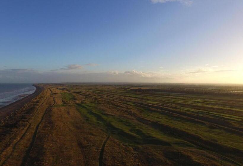 בית מלון כפרי The Lodge At Prince's