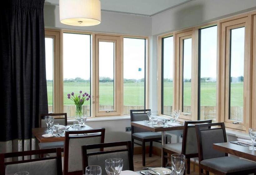 בית מלון כפרי The Lodge At Prince's