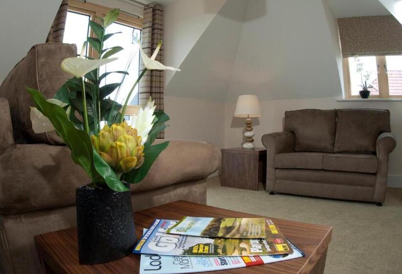 בית מלון כפרי The Lodge At Prince's