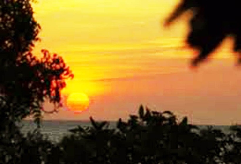 Отель Tuna Lodge