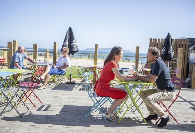 فندق Waterside Holiday Park & Spa