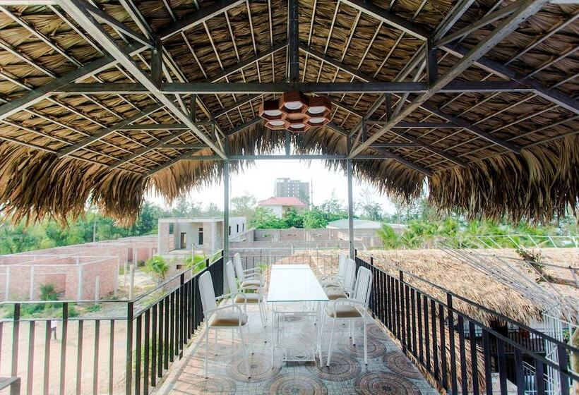 هتل Why Not Hostel