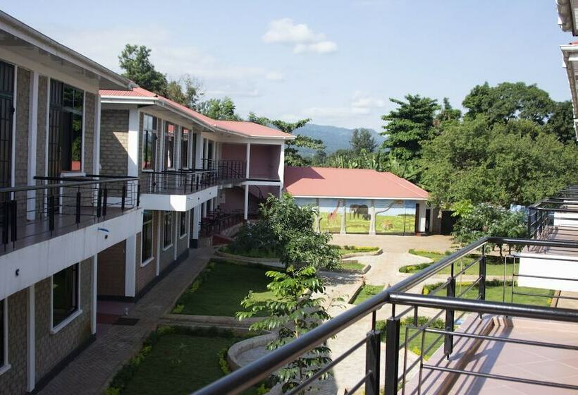 Kilimanjaro Eco Hostel