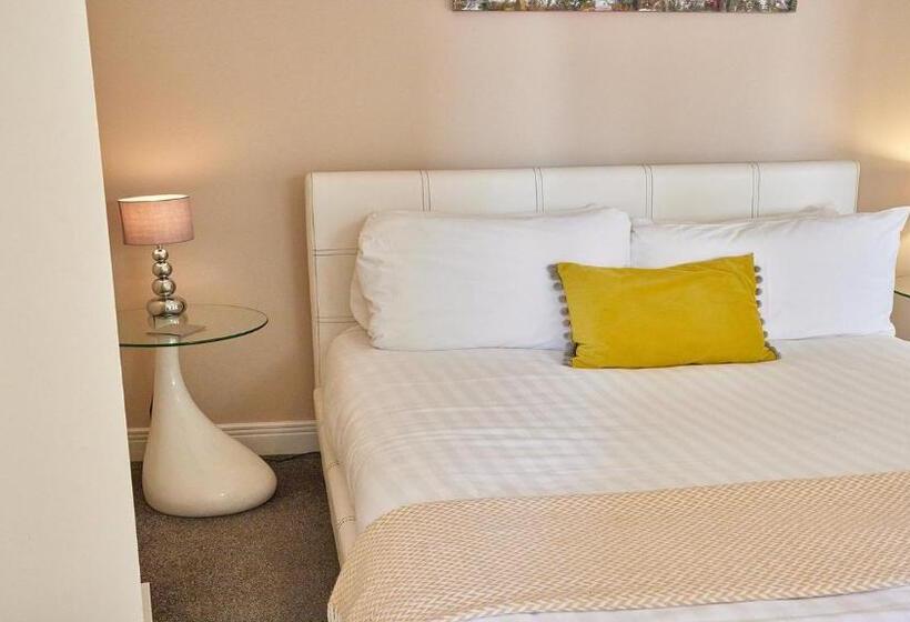 Magpie   Properties Unique